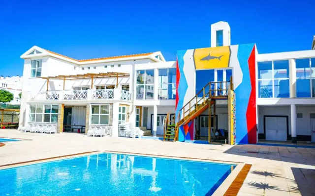 Surfer's Bay Surfcamp