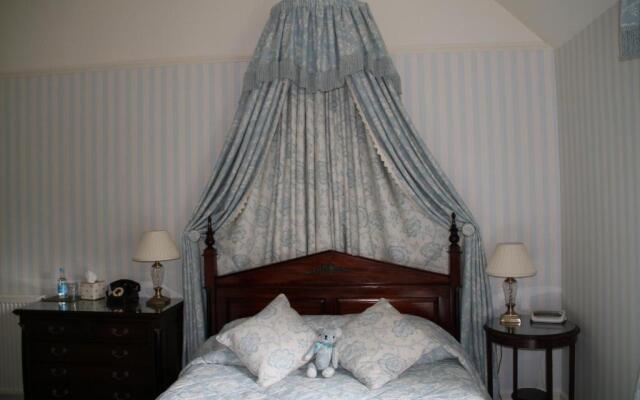Rylstone Manor