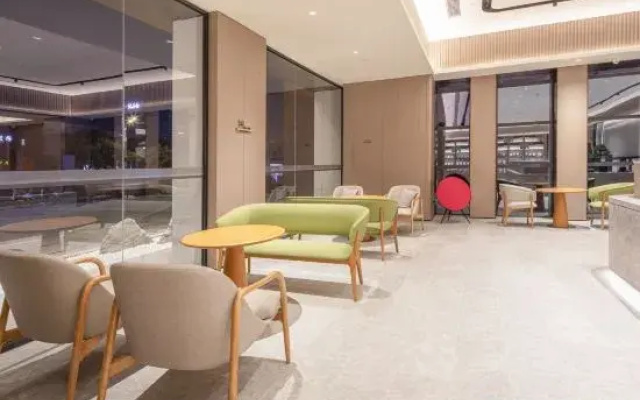 JI Hotel (Fuyang Jieshou Guozhen Plaza)