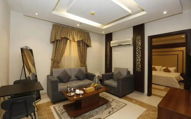 Hotelier Suites