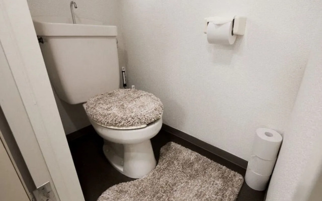 Dougenzaka 2chome 404