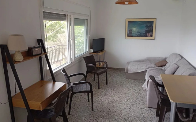 Seaside Holiday Home With Balcony
