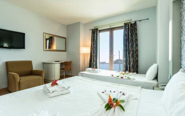 Mar Beach Hotel