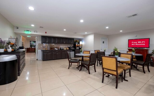 Red Roof Inn & Suites Wilson