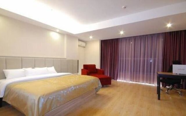 Zhixuan Apartment Shenyang Taiyuan Street Branch