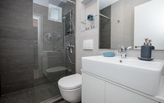 Sunny Apartments Rab