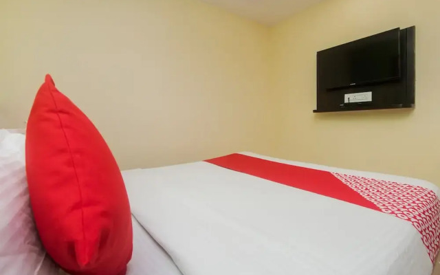 OYO 22523 Airways Inn Residency