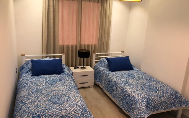 GoldenPark King Suites with Balcony & Sea view