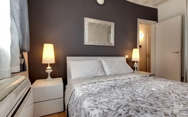 Venice Elegance by Wonderful Italy