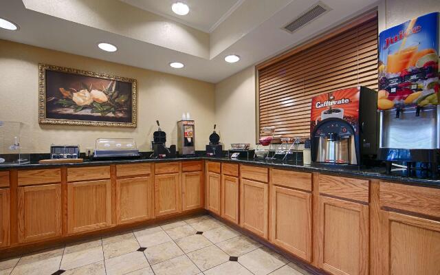 Best Western Patriots Point