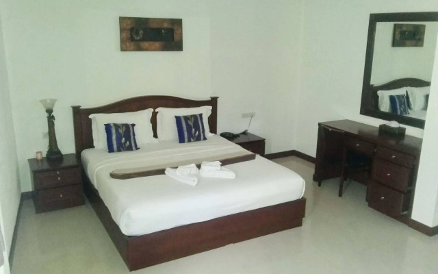 Pimnarah Suites Privileged Service Apartment