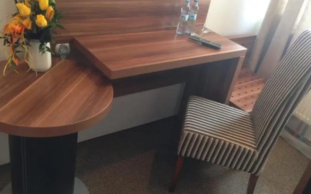 Hotel & Restauracja Glass