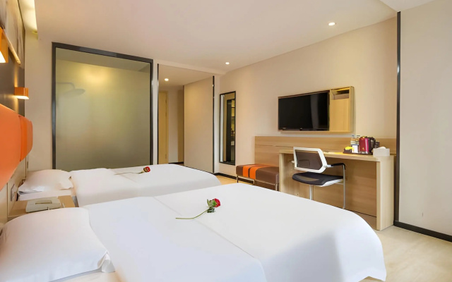 7 Days Premiuml (Shenzhen Longgang Universiade Center Ailian subway station) – Guest Rooms – Shenzhen