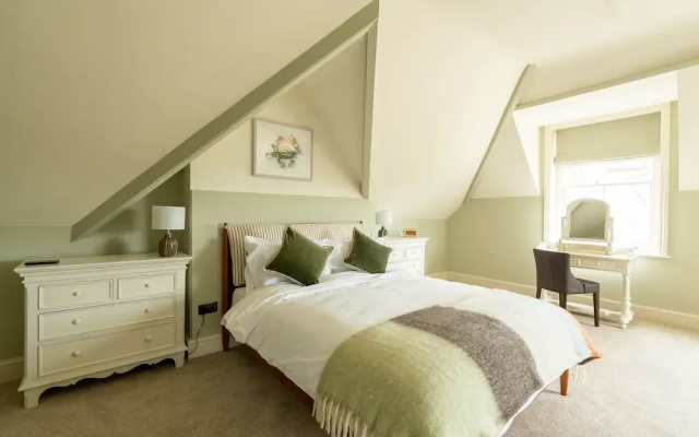 The Ox Pub & Rooms