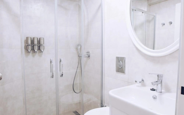 Princess Kinli Suites Hotel