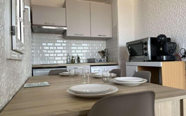 Appartement Lumio, 1 pièce, 4 personnes - FR-1-63-314