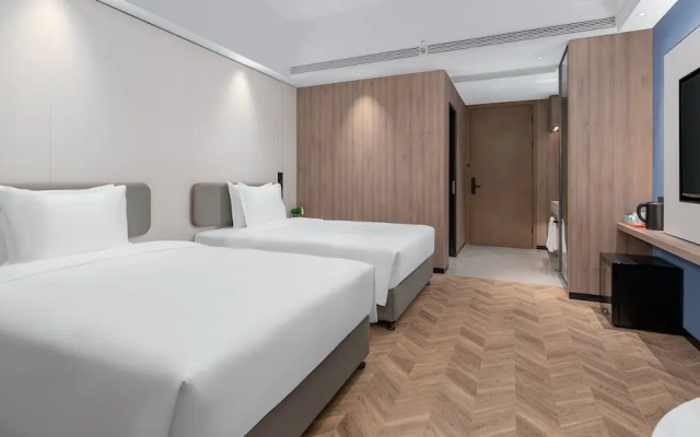 Holiday Inn Express Chengdu Shuangliu Airport by IHG