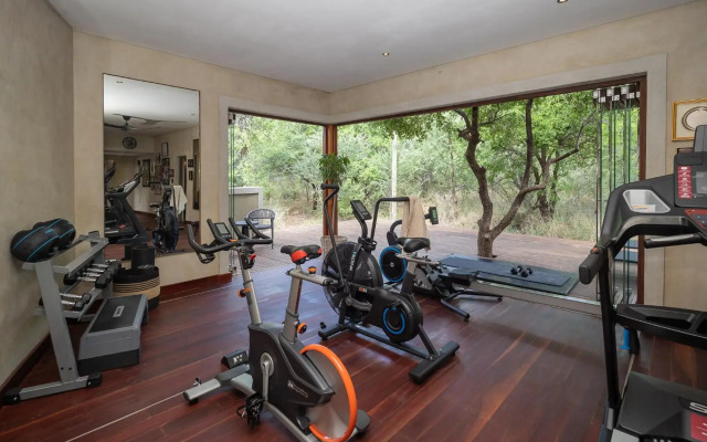 Lush Private Game Lodge