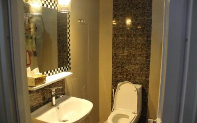 Universal Suites