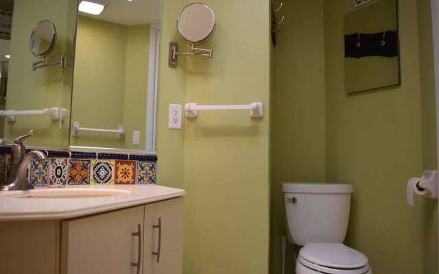 Anna Cabana Bungalow #4 by RedAwning