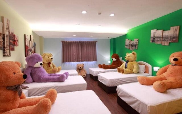 Bears Line Hostel