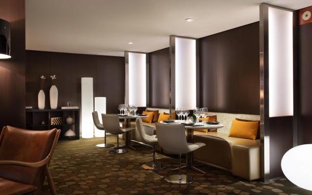 Renaissance Barcelona Hotel