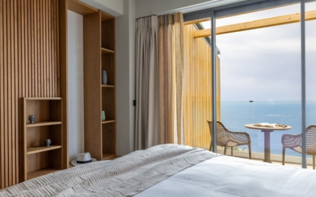 Anadeo Villas & Suites
