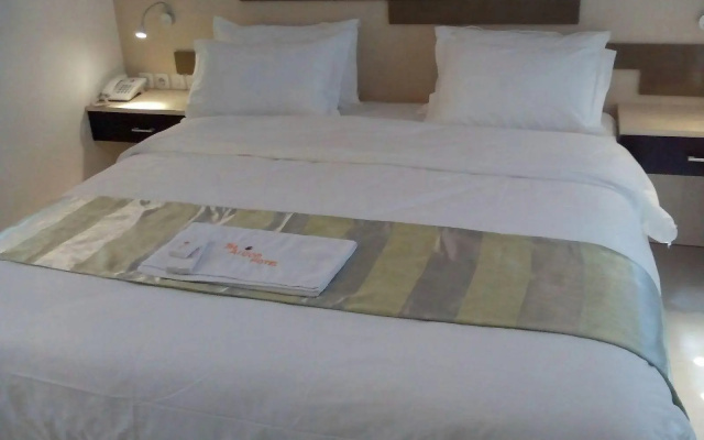 The Arizon at Malioboro Hotel – Guest Rooms – Yogyakarta