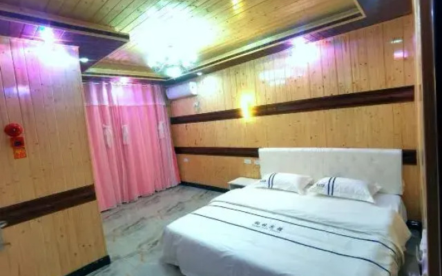 Liping Yulin Hotel
