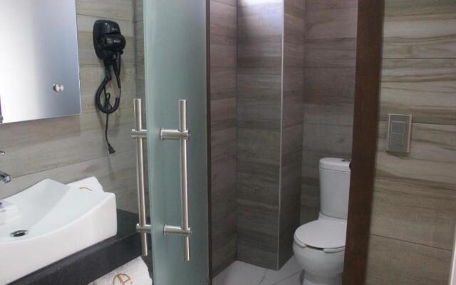 Hotel Grand One Plaza