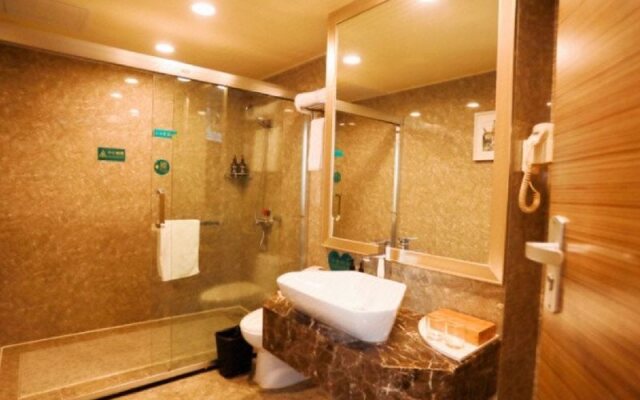 Shenzhen Futian Huaqiang South Feiyuan Hotel