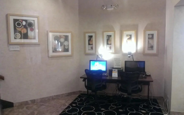 Navajoland Hotel of Tuba City
