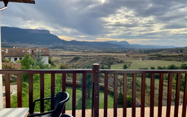 Badaguás (Jaca) - Duplex en el Pirineo