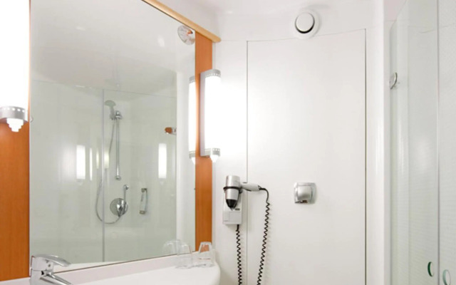 ibis Stuttgart Airport Messe