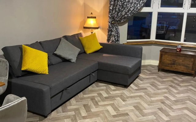 The Corner Apartment