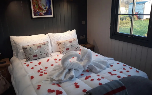 Springwood Shepherd Huts