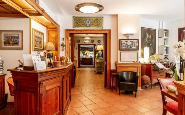 Piccolo Hotel