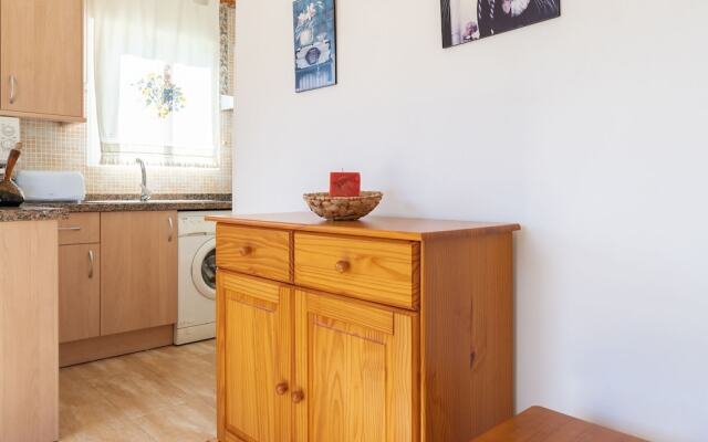 Elegant Apartment in Totalán with Hot Tub