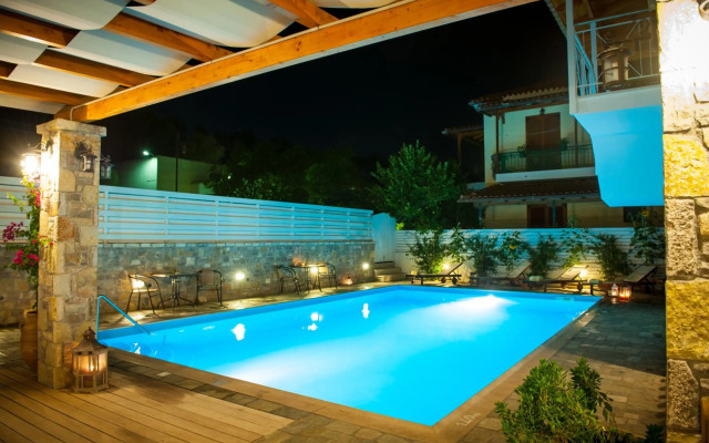 Neda Hotel