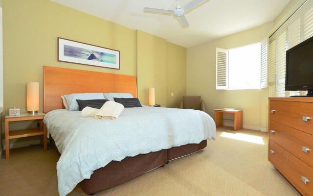 Resort On The Beach 2214/2215