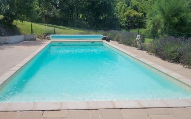 Superb Holiday Home in Saint-Beauzile with Private Pool