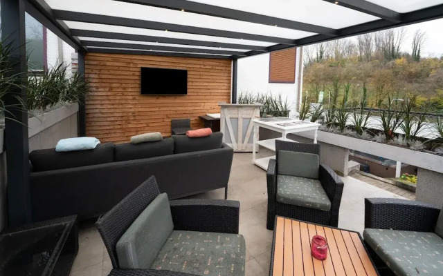 Luxury House in South Limburg Near Forest