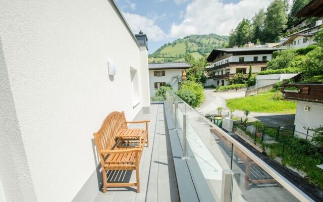 Finest Penthouse Waterside Zell am See