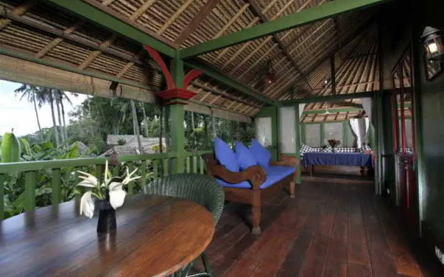 Taman Bebek Resort & Spa