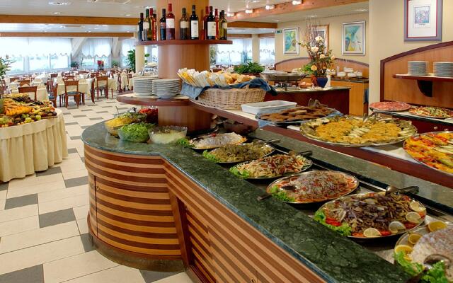 Aparthotel Holiday