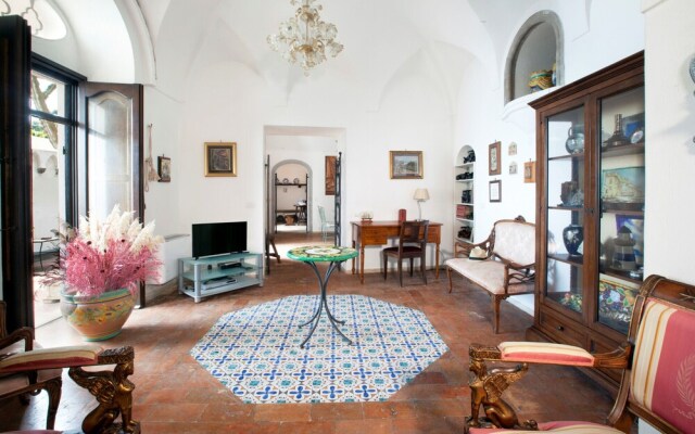 Estate4home - Villa Elsa