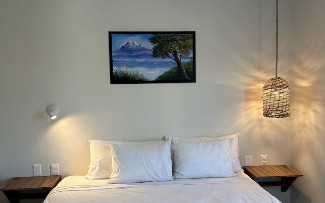 Oneiro Suites