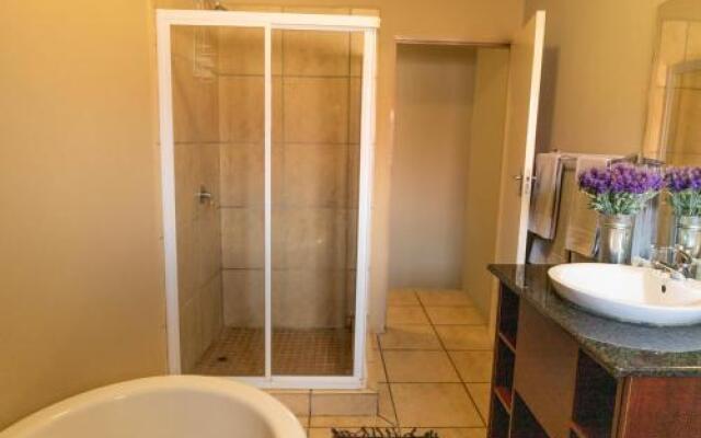 Tambati Overnight And Conference Center