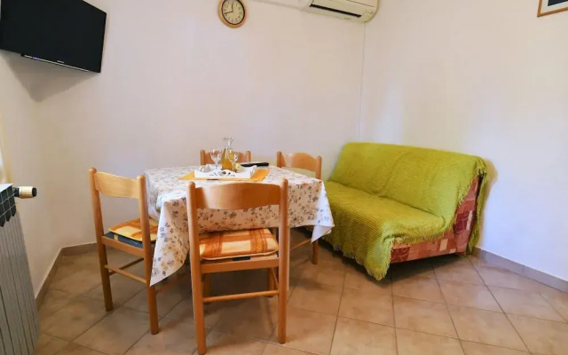 Scenic Retreat Rooms and Family Apartment