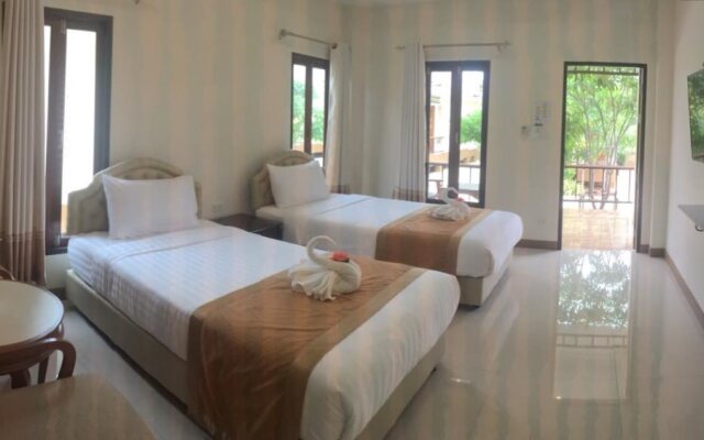 Sombat Resort
